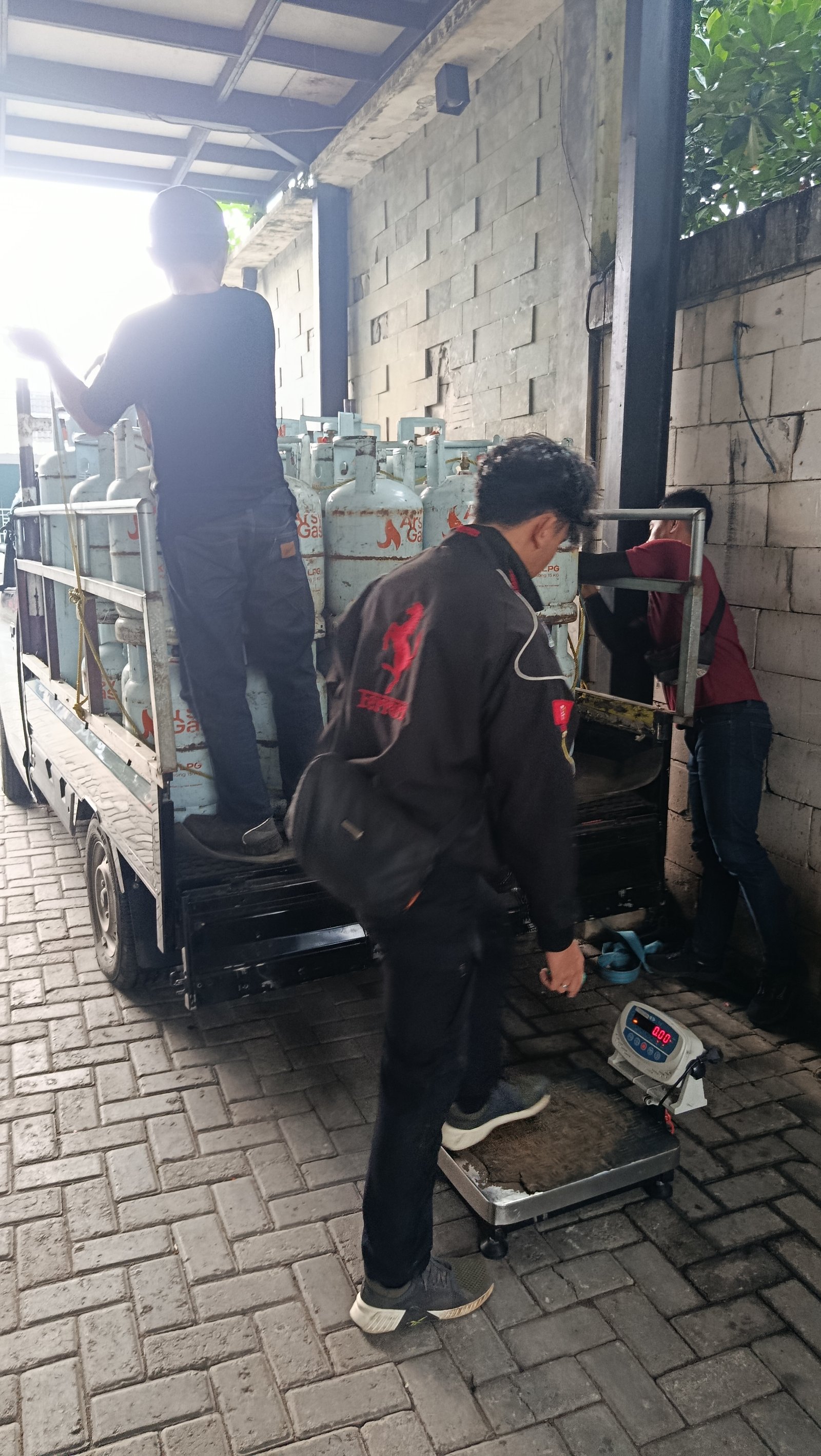Pengiriman Tabung